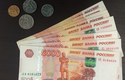 В 52 тысячи рублей оценили среднюю зарплату в Калининградской области