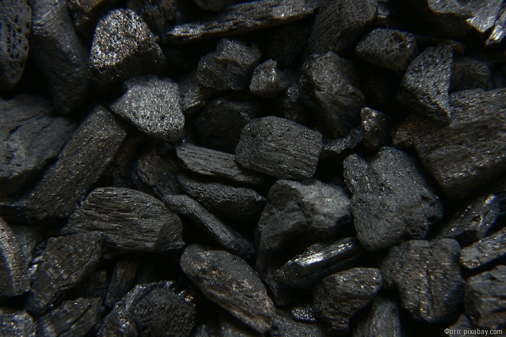 Калининградская область накопила более 100 тысяч тонн угля к началу отопительного сезона