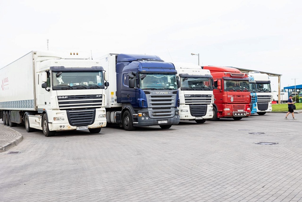 Литва просит ЕК помочь вернуть более тысячи грузовиков из Белоруссии