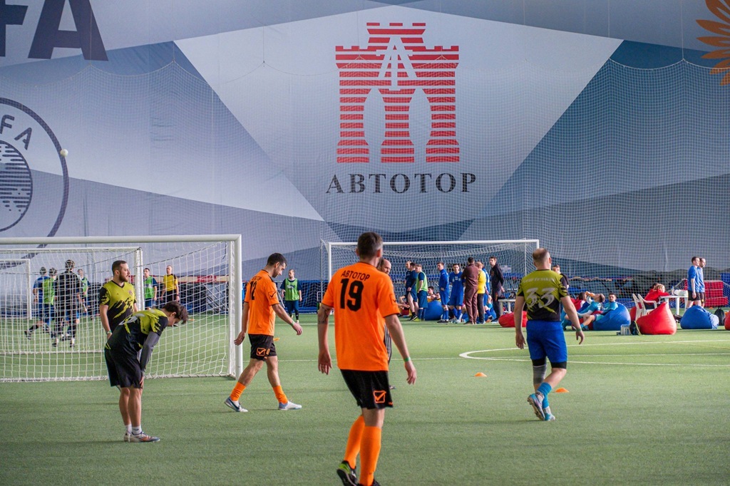 В Калининграде разыграли 2 млн рублей на турнире «Зимний мяч АВТОТОР» В Калининграде разыграли 2 млн рублей на турнире «Зимний мяч АВТОТОР»