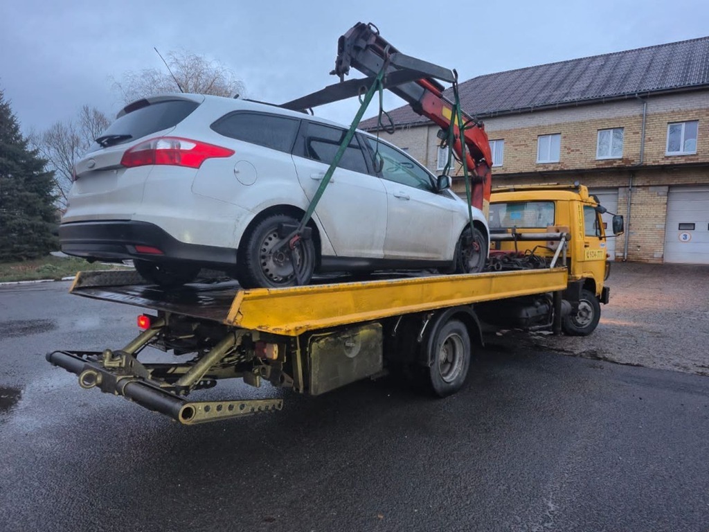 Три иномарки отправились на штрафстоянку: калининградские полицейские задержали повторно пьяных водителей